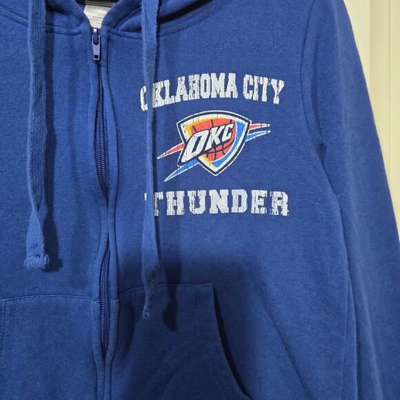 NBA Oklahoma City Thunder Full Zip Hoodie Royal Blue Size Medium Great Condition - Picture 2 of 5